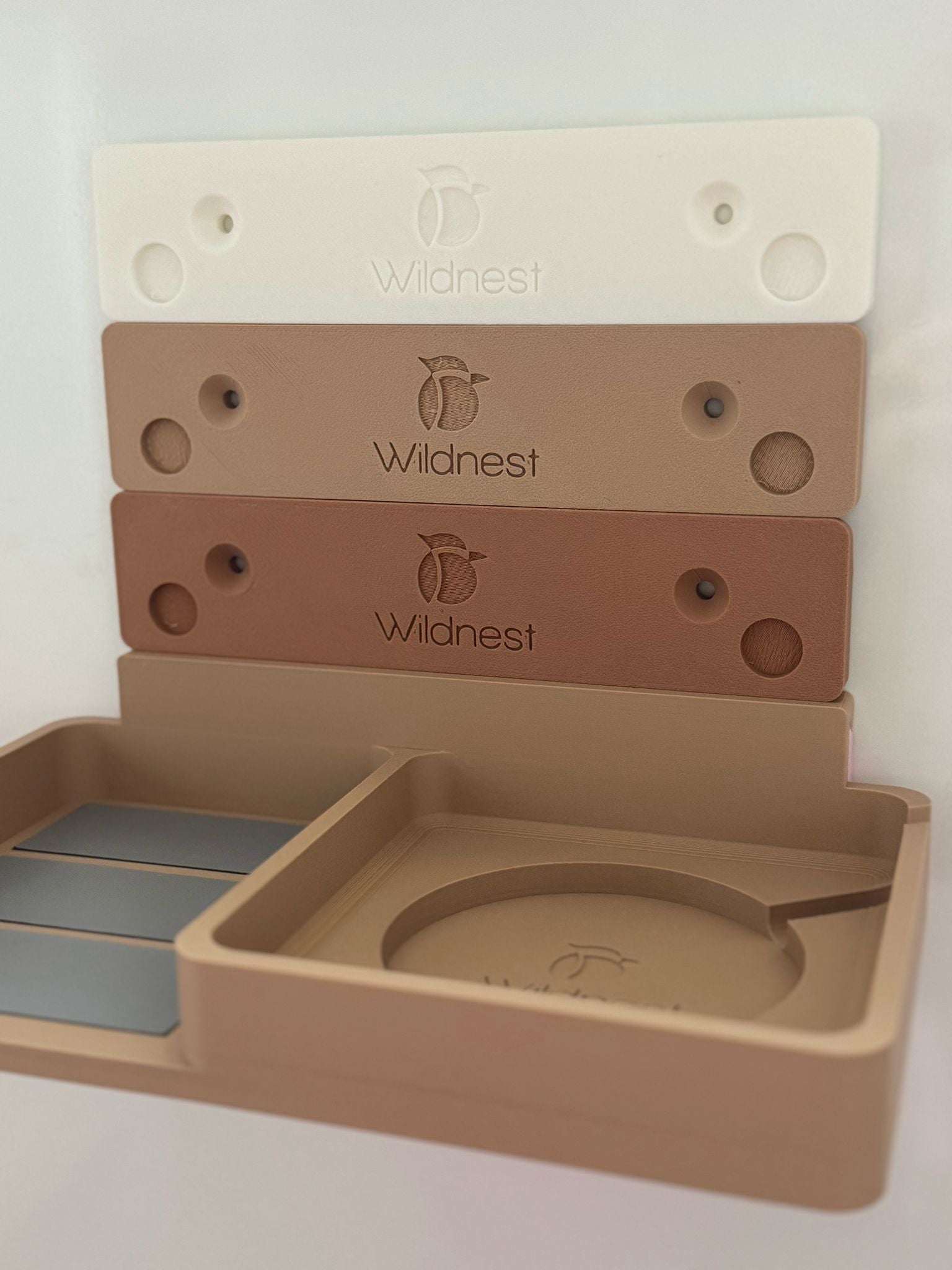 Toniebox Halterung mit Ablage – Magnetisch & Klebbar