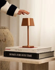 Ava kabellose Tischlampe Kupfer