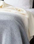 Merino/Kaschmir Kuscheldecke Ivory Nebel