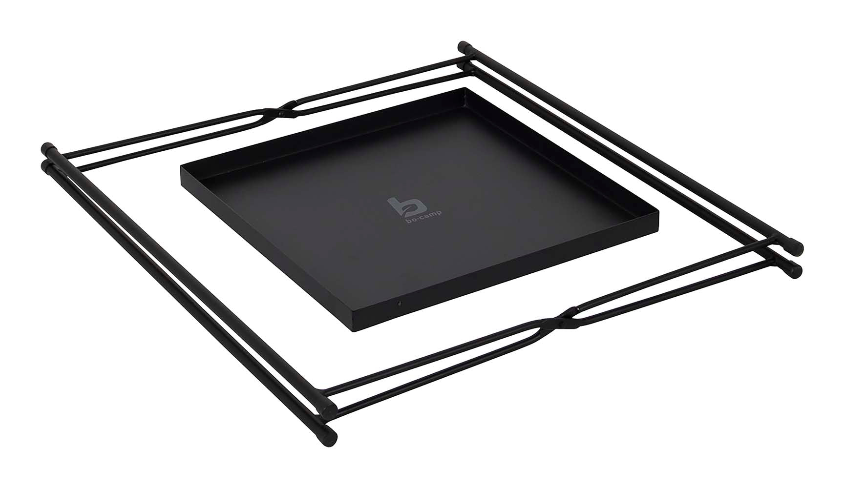 Der Bedford Beistelltisch von Bo-Camp überzeugt mit seinem schwarzen industriellen Look. Die Servierplatte lässt sich einfach abnehmen und das Gestellt flach zusammenklappen. Die Servierplatte ist vielseitig einsetzbar, egal ob zum Servieren von Kaltgetränken, als Beistelltisch in der Glamping Lounge oder als Frühstückstisch im Campingbett | Jetzt kaufen bei Wildnest Glamping