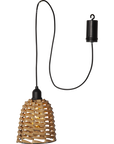 Diese Outdoor batteriebetriebenen LED Pendellampen TWINE mit braunem Rattan sind elegante Reisebegleiter für jeden Wohnwagen oder Wohnmobil und absolute Stimmungsmacher. | Jetzt kaufen bei Wildnest Glamping