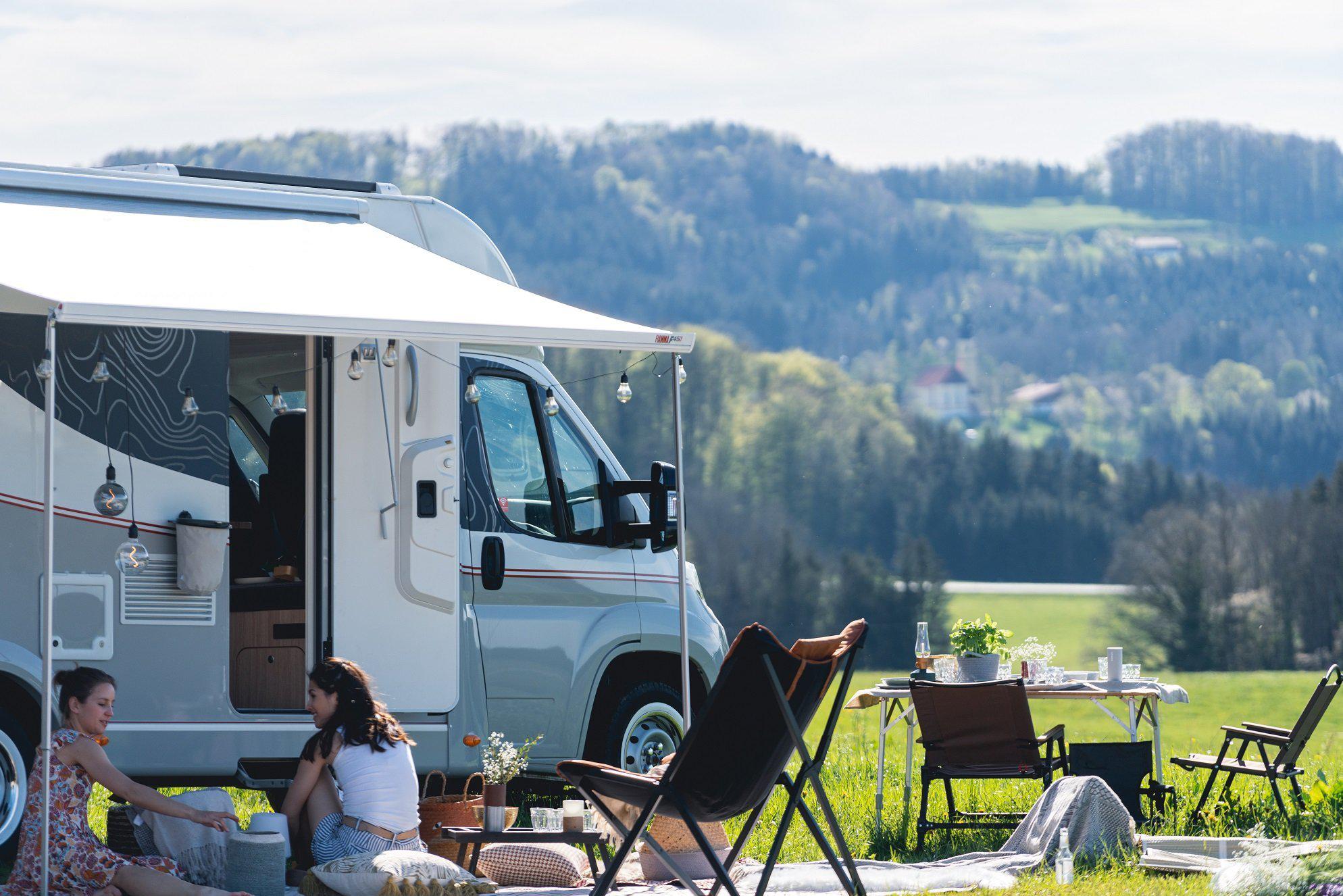 Bo-Camp Relaxstuhl Industrial Molfat Clay  | Wohnmobil Ausstattung |  Wildnest Glamping