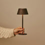 Milou kabellose Tischlampe mokkabraun