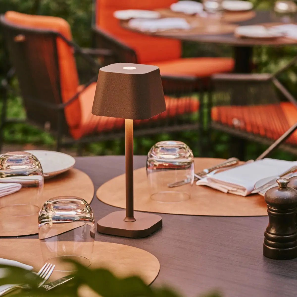 Ava kabellose Tischlampe Mokkabraun
