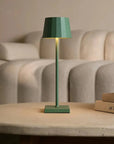 Wouter kabellose Tischlampe Salbeigrün