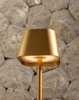 Ava kabellose Tischlampe Gold
